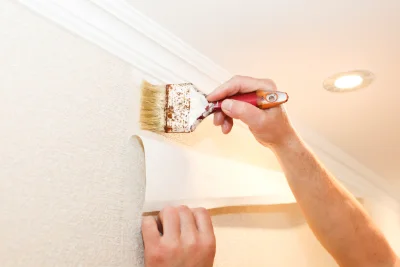 Pose de papier peint à Vivans — revêtements muraux et toiles de verre